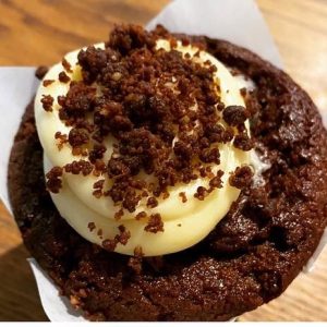 Coffee Cake, Vanilla & Brownie Crumb Muffin